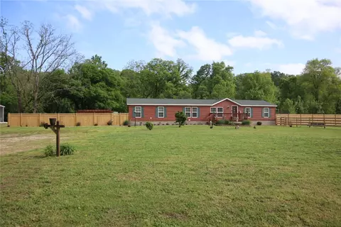 16123 Fruitwood Rd, Gravette, AR 72736