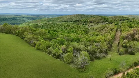Nc1700, Compton, AR 72624 photo 3