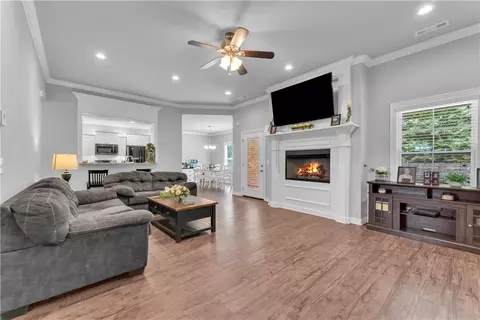 1441 Colonel Mcneil Dr, Prairie Grove, AR 72753