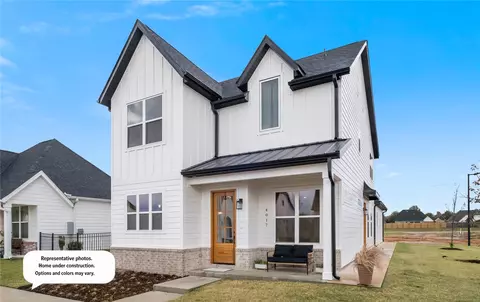 3104 W Geneva St, Rogers, AR 72758