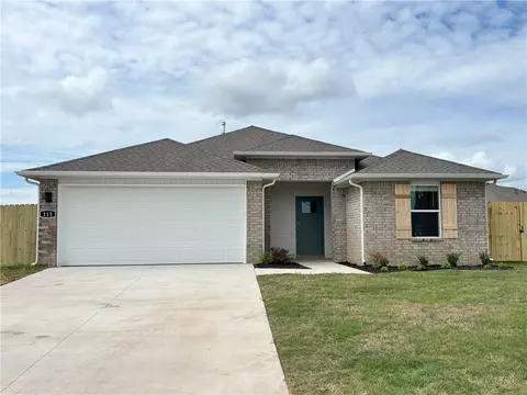 113 Ruggles St, Pea Ridge, AR 72751