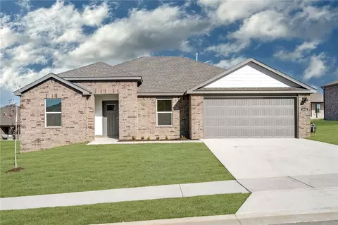 213 Ruggles St, Pea Ridge, AR 72751