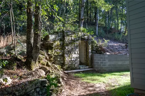 Exterior - 10669 Highway 16, Combs, AR 72721 photo 4 of 8