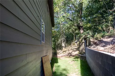 Exterior - 10669 Highway 16, Combs, AR 72721 photo 3 of 8