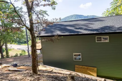 Exterior - 10669 Highway 16, Combs, AR 72721 photo 2 of 8
