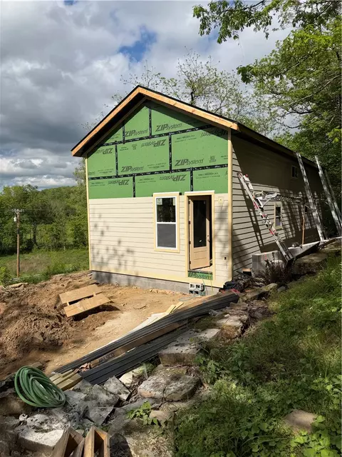 10669 Highway 16, Combs, AR 72721