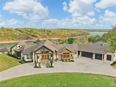 15456 15458 Brightwater Xing, Rogers, AR 72756