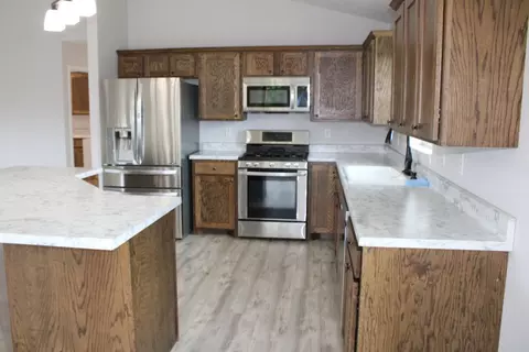 Kitchen - 9294 Sugar Rd, Harrison, AR 72601 photo 4 of 4
