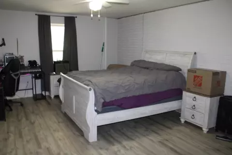 Bedroom - 9294 Sugar Rd, Harrison, AR 72601 photo 7 of 8