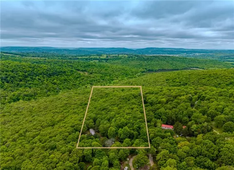 10655 Rocky Creek Rd, Fayetteville, AR 72701