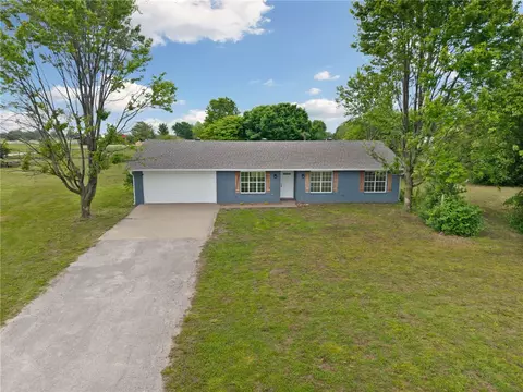 18576 Columbine Rd, Fayetteville, AR 72704