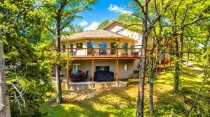 Other - 18992 Eagle Point Rd, Eagle Rock, MO 65641 photo 3 of 7
