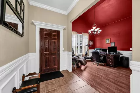 Entry Way - 447 Buckboard Rd, West Fork, AR 72774 photo 2 of 4