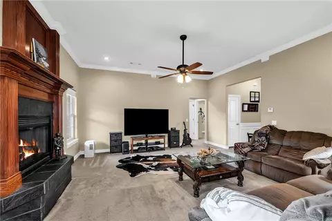 Living - 447 Buckboard Rd, West Fork, AR 72774 photo 2 of 2