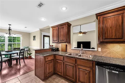 Kitchen - 447 Buckboard Rd, West Fork, AR 72774 photo 3 of 3