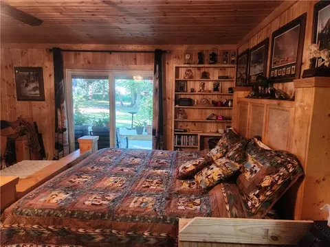 Bedroom - 110 Walker St, Ozark, AR 72949 photo 3 of 3