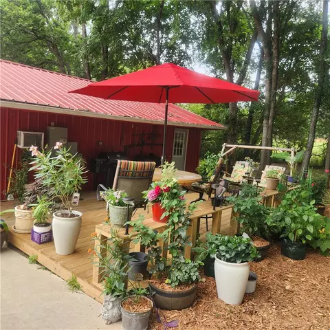 Exterior - 110 Walker St, Ozark, AR 72949 photo 10 of 12