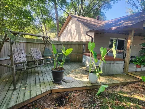 Exterior - 110 Walker St, Ozark, AR 72949 photo 8 of 9