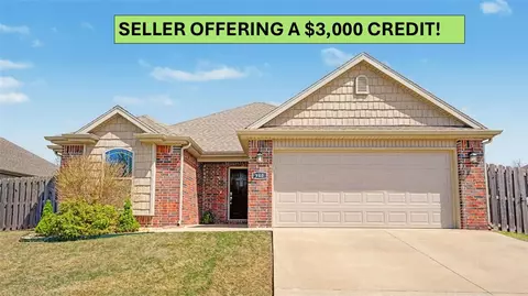 940 Silverthorn Dr, Centerton, AR 72719