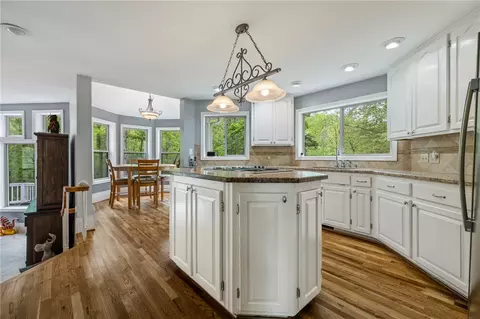 Kitchen - 2272 Mc 5006, Bruno, AR 72682 photo 1 of 4