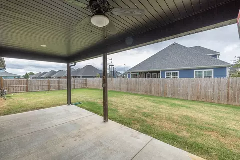 Exterior - 1101 Silver Maple St, Centerton, AR 72719 photo 5 of 9