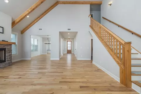 Living - 1101 Silver Maple St, Centerton, AR 72719 photo 4 of 4