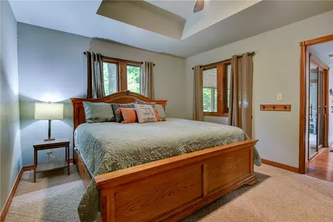 Bedroom - 27527 Hock Ln, Eagle Rock, MO 65641 photo 5 of 11