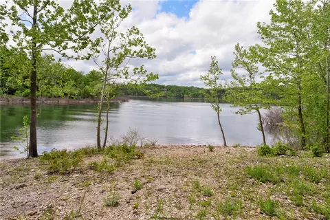 View/Area - 27527 Hock Ln, Eagle Rock, MO 65641 photo 2 of 2