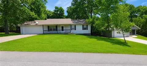 5 White Parish Ln, Bella Vista, AR 72714