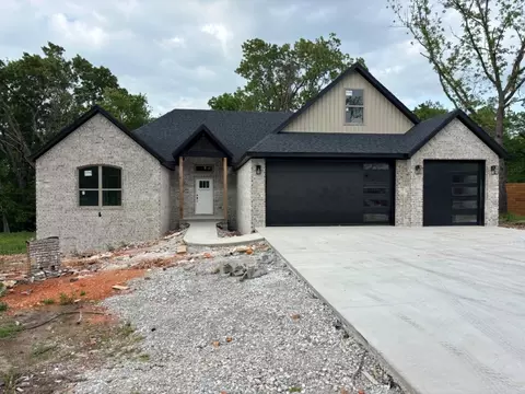 41 Coalburn Dr, Bella Vista, AR 72715