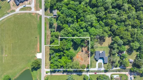 2388 Terra Ln, Springdale, AR 72762