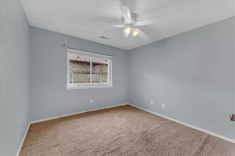Bedroom - 4203 Tomahawk Cir, Springdale, AR 72764 photo 3 of 5