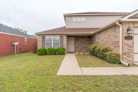 Exterior - 6527 Huntington Ct, Fort Smith, AR 72916 photo 5 of 7