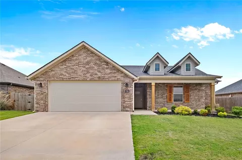 726 Hickory Meadows Ave, Springdale, AR 72762
