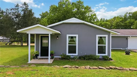 11530 Pearce Rd, Fayetteville, AR 72701
