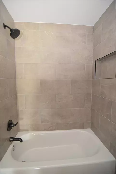 Bath - 509 N 511 N 37th St, Rogers, AR 72756 photo 2 of 6