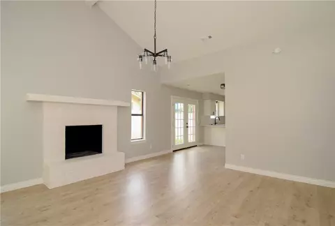 Living - 509 N 511 N 37th St, Rogers, AR 72756 photo 1 of 1