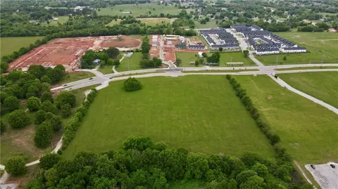 56 Th St, Springdale, AR 72762 photo 7