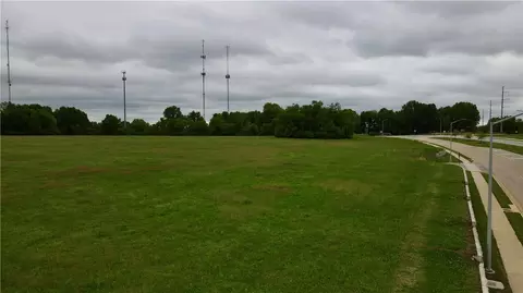 56 Th St, Springdale, AR 72762 photo 10
