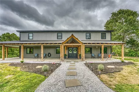 1640 Nc 4210, Western Grove, AR 72685