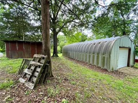 9825 Highway 74, Huntsville, AR 72740