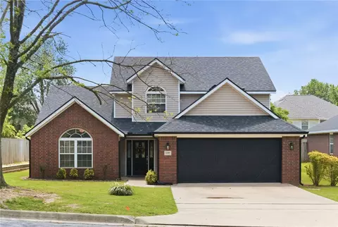1309 Barberry Ln, Bentonville, AR 72712