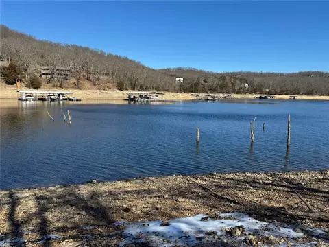 22005 Indian Bluff Rd, Garfield, AR 72732