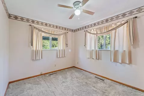 Bedroom - 253 Raven Tract B Rd, Noel, MO 64854 photo 1 of 2