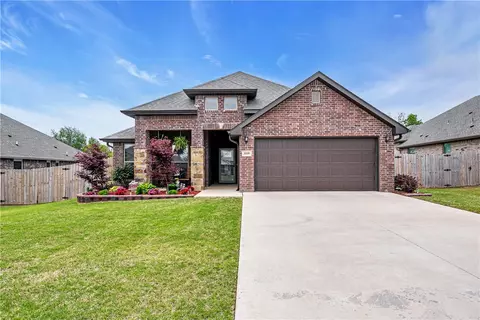 5339 Clear Springs Ave, Springdale, AR 72762