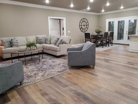 Living - 21942 Mill Creek Cir, Shell Knob, MO 65747 photo 1 of 3