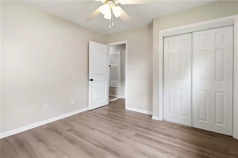 Bedroom - 1908 Robyn Rd, Springdale, AR 72762 photo 6 of 6