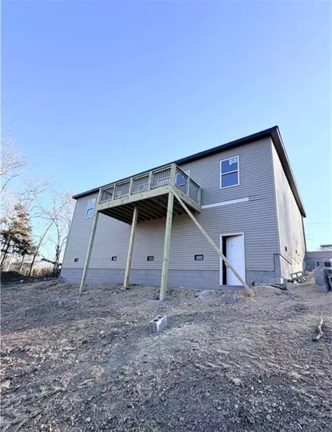 30 Rockhill Ln, Bella Vista, AR 72715