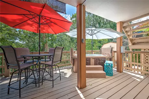 Exterior - 15399 Putman Rd, Rogers, AR 72756 photo 3 of 14