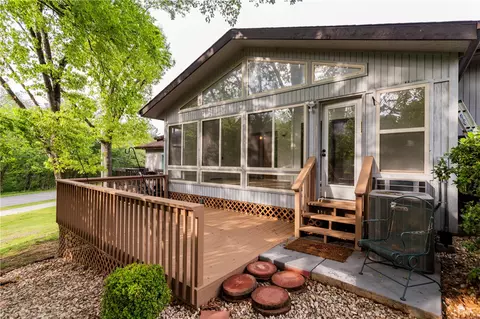 4 Everette Ln, Bella Vista, AR 72714